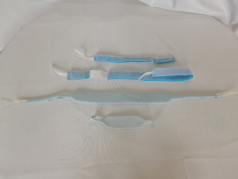 기관 절개 튜브 홀더